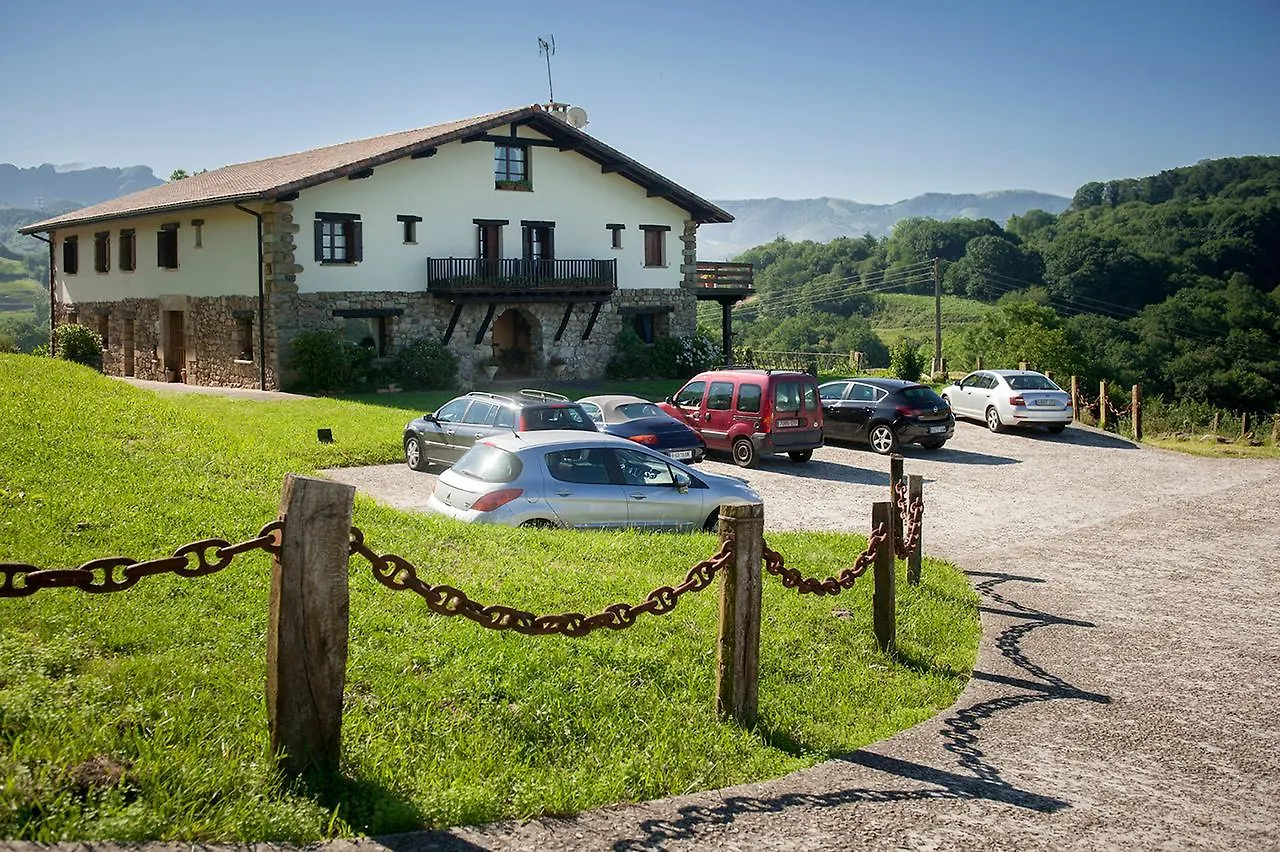 Casa Peluaga Guest House Oiartzun Country house