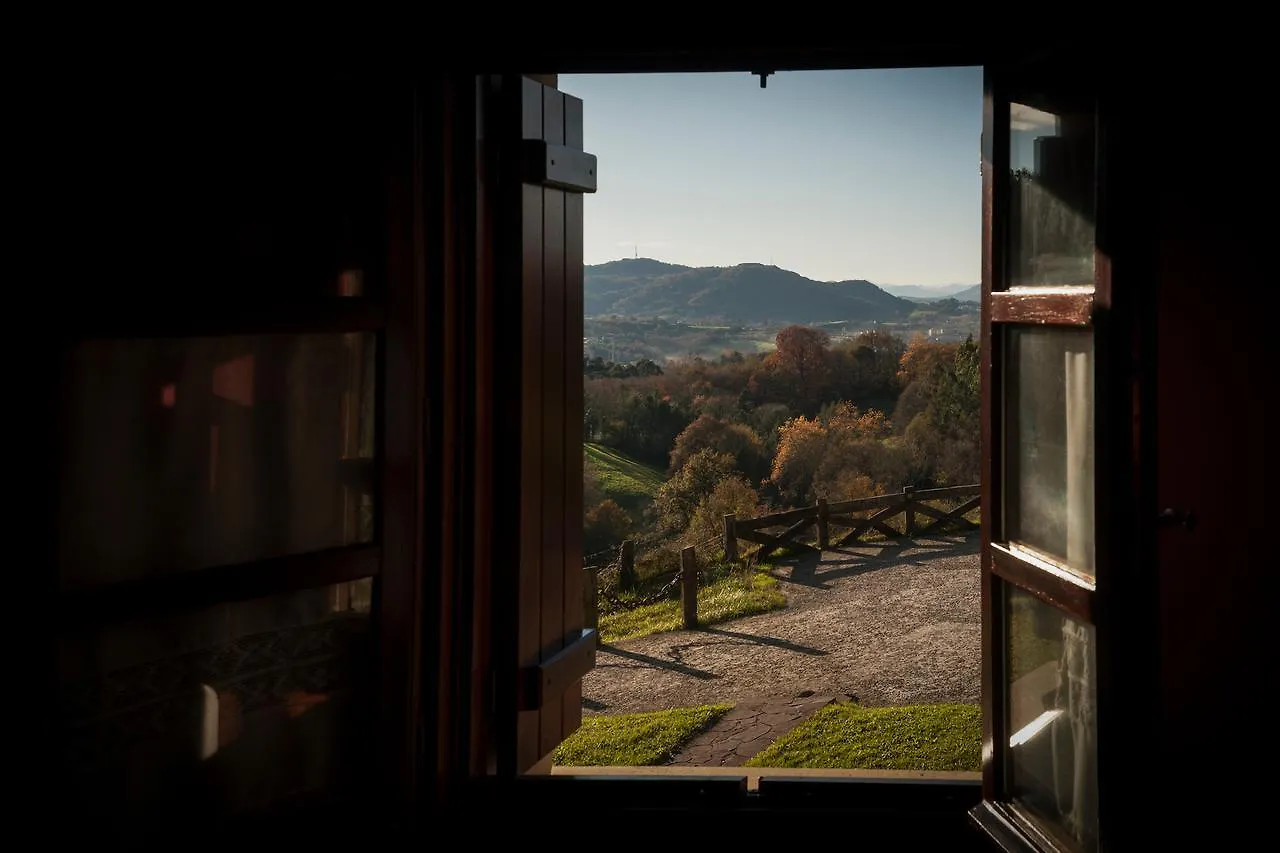 Country house Casa Peluaga Guest House Oiartzun Spain