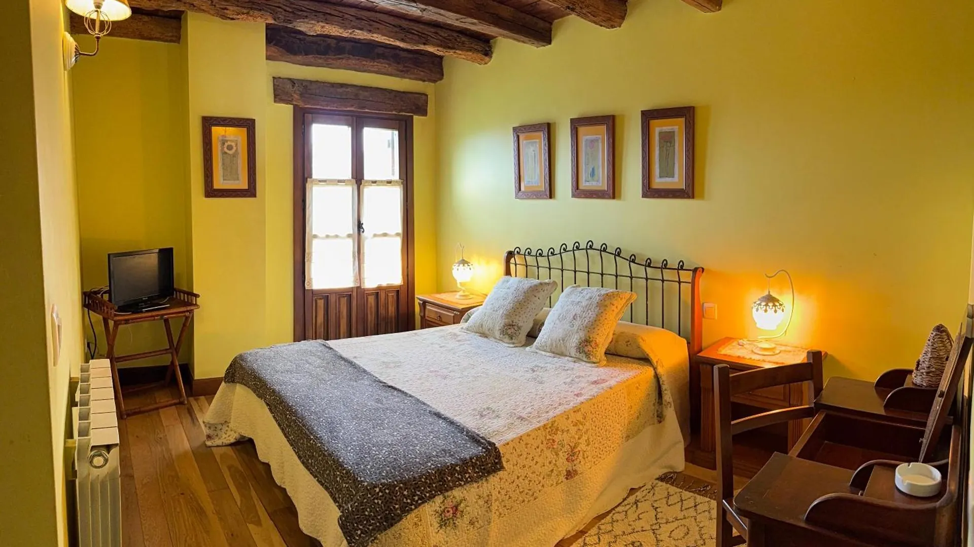 Casa Peluaga Casa de hóspedes Oiartzun